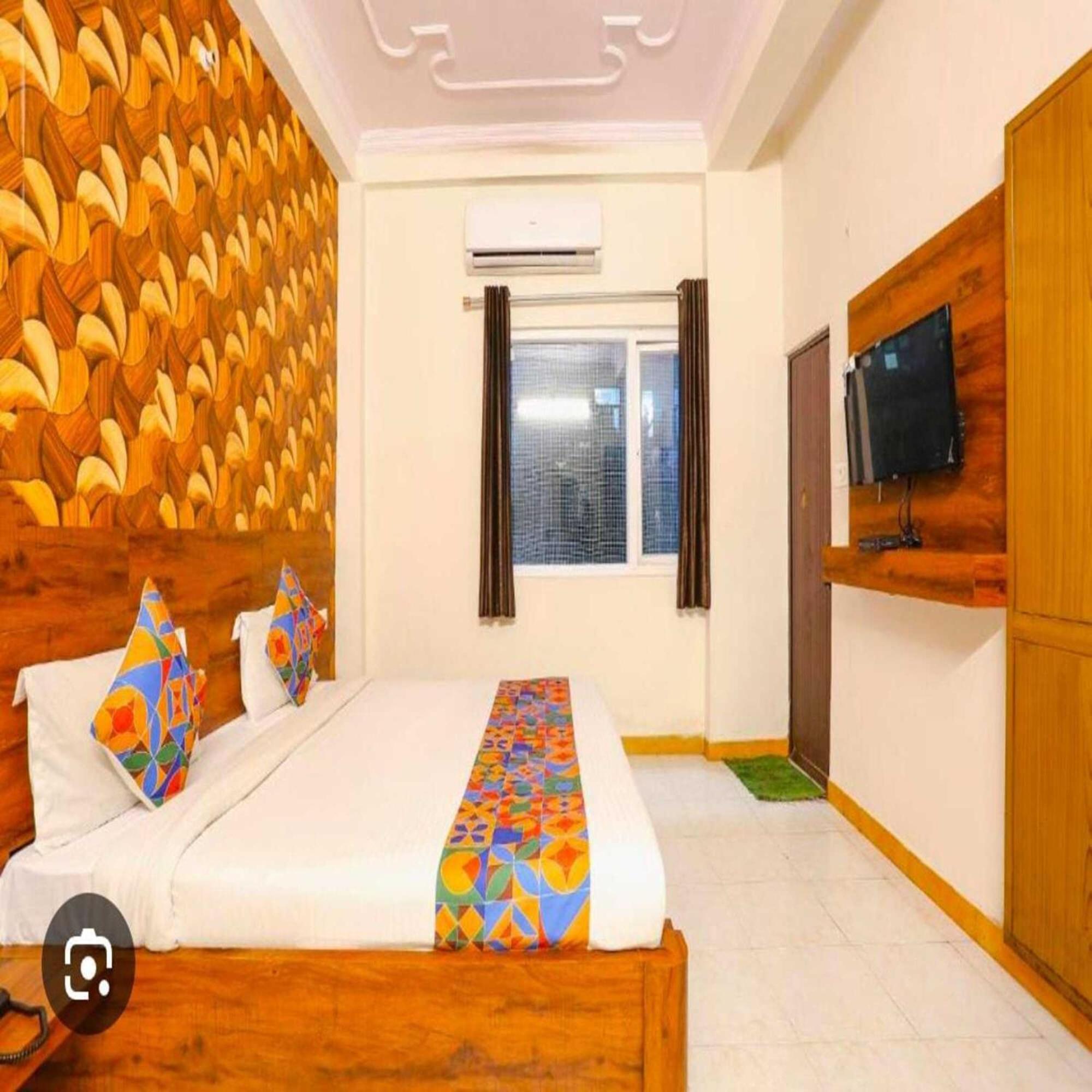 מומביי Hotel Elegant - Mohammed Ali Road מראה חיצוני תמונה
