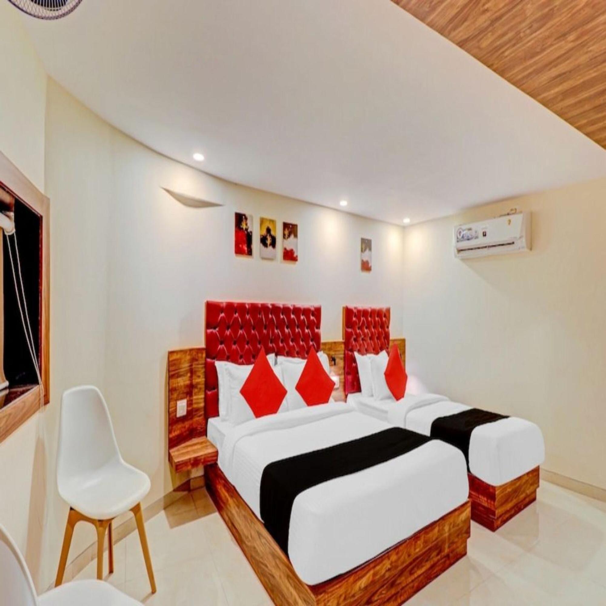 מומביי Hotel Elegant - Mohammed Ali Road מראה חיצוני תמונה