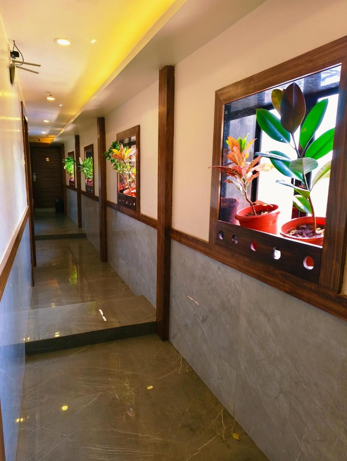 מומביי Hotel Elegant - Mohammed Ali Road מראה חיצוני תמונה